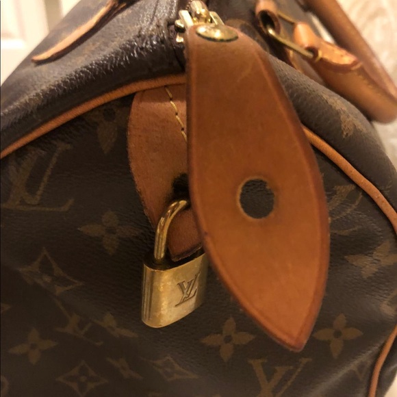 LV Speedy 30 bag - Picture 3 of 6
